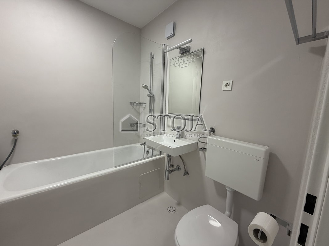 Location: Ljubljana mesto, Bežigrad, Bežigrad