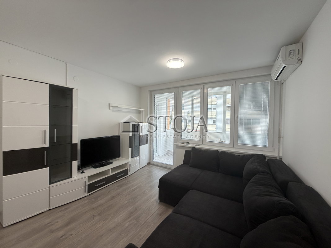 Location: Ljubljana mesto, Bežigrad, Bežigrad