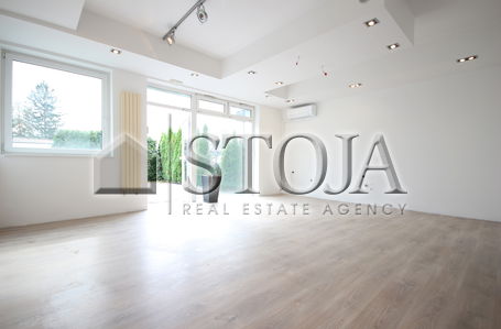 Location: Ljubljana City, Šiška, Tacen