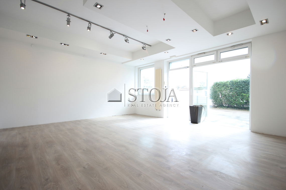 Lokacija: Ljubljana mesto, Šiška, Tacen