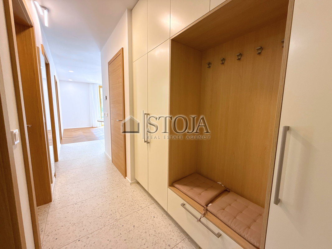 Location: Ljubljana mesto, Šiška, Sp. Šiška