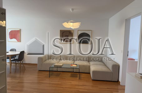Location: Ljubljana mesto, Center, Center