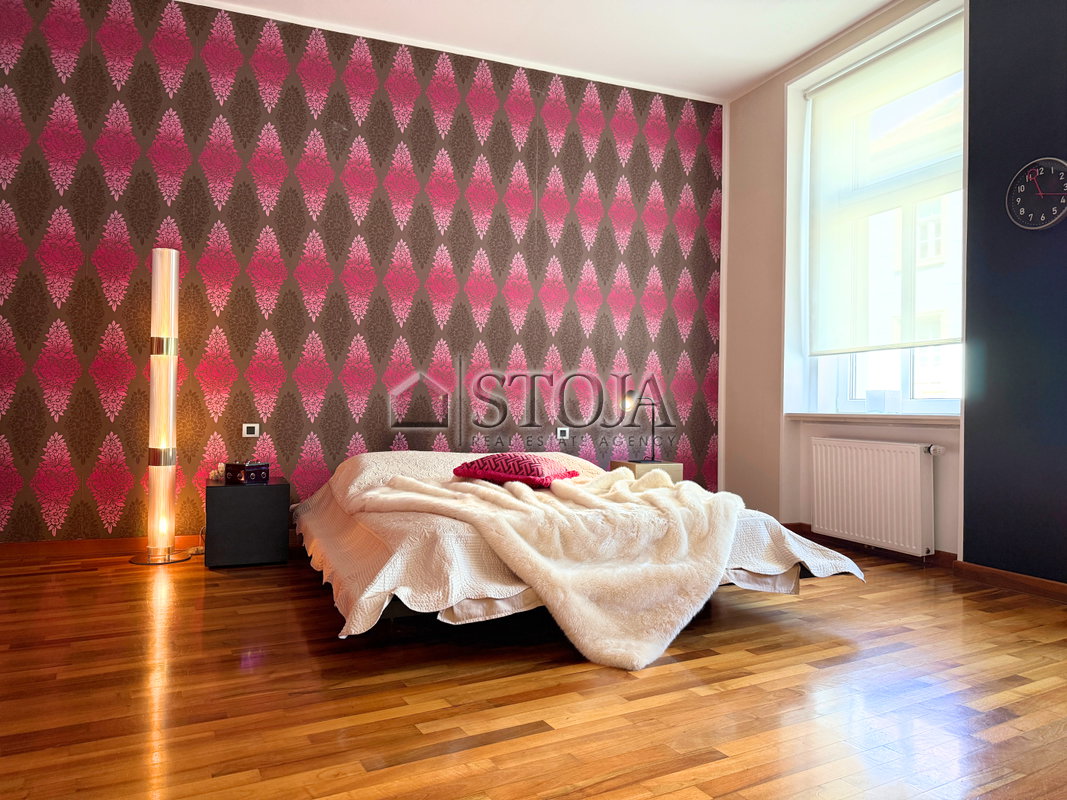 Location: Ljubljana mesto, Center, Center