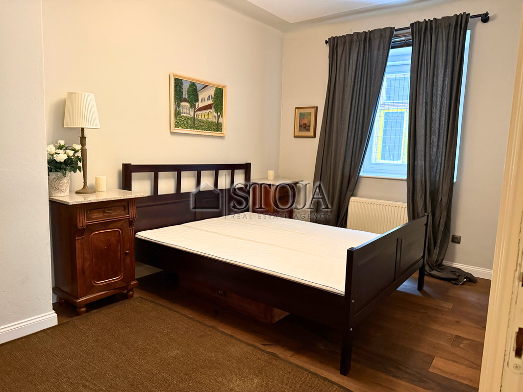 Location: Ljubljana mesto, Center, Center