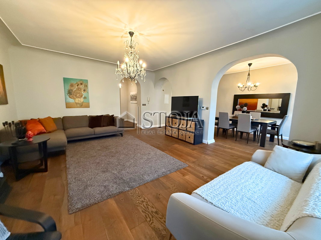 Location: Ljubljana mesto, Center, Center