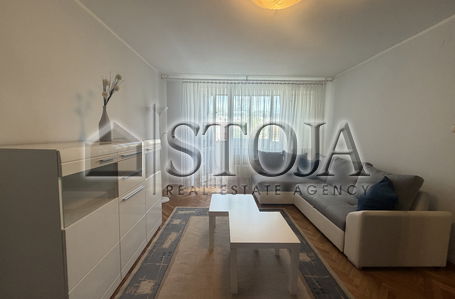 Lokacija: Ljubljana mesto, Šiška, Šiška