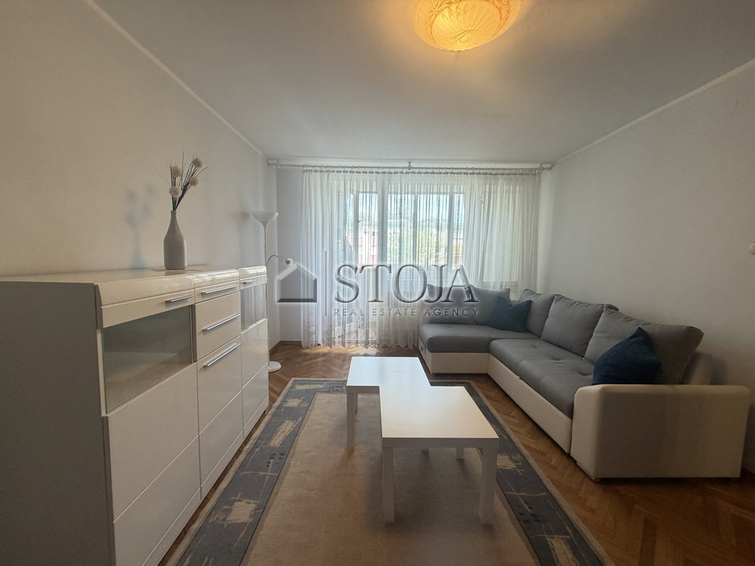 Lokacija: Ljubljana mesto, Šiška, Šiška