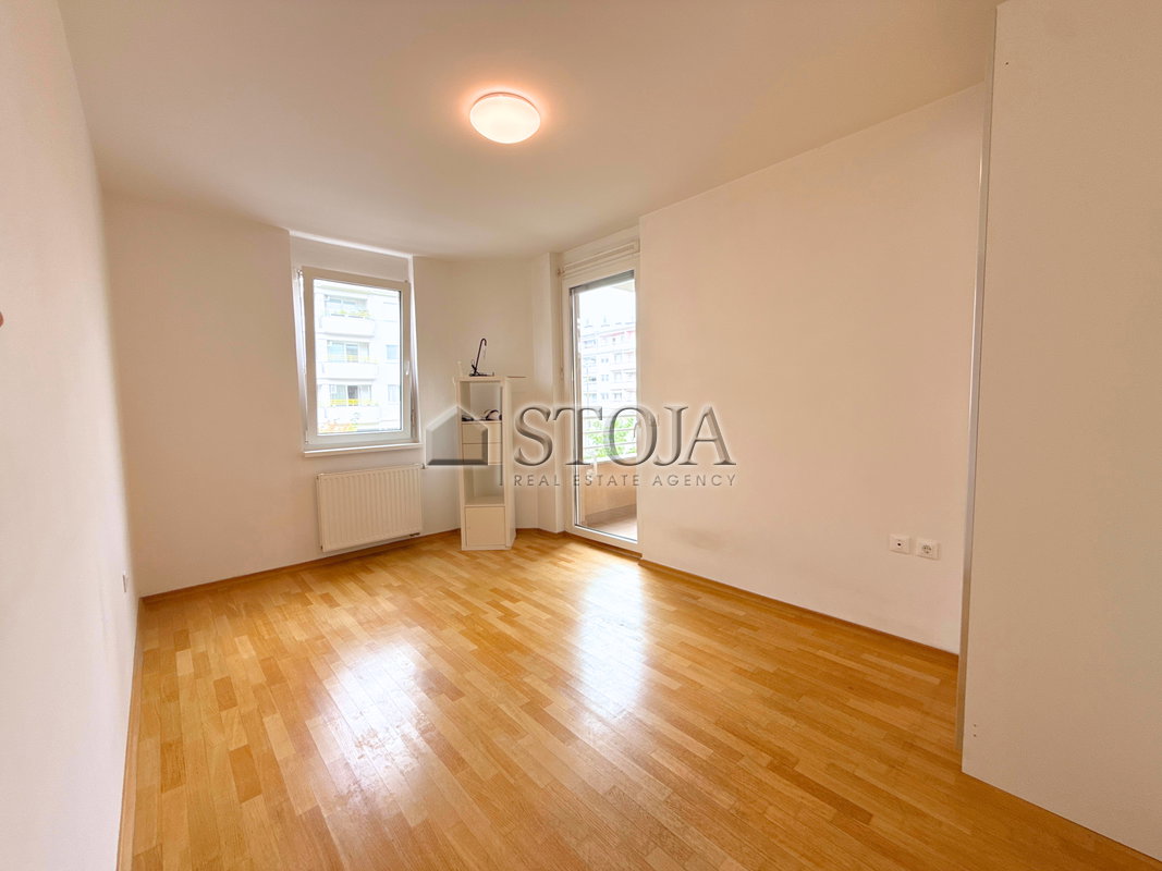 Location: Ljubljana okolica, Trzin, Trzin