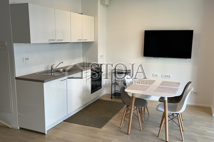 Ubicación: Ljubljana, Šiška, Sp. Šiška