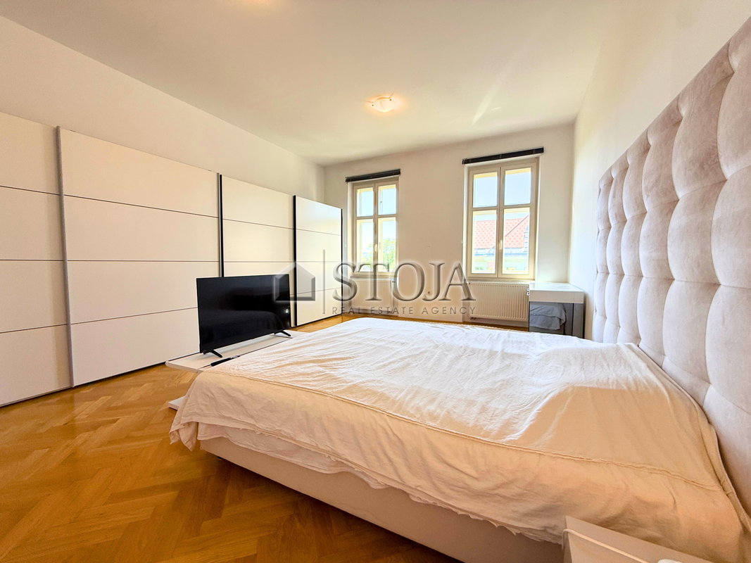 Location: Ljubljana mesto, Center, Center