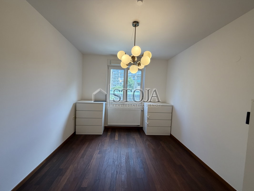 Location: Ljubljana mesto, Center, Center