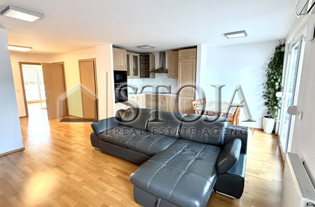 Lokacija: Ljubljana mesto, Bežigrad, Bežigrad