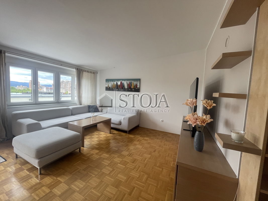 Location: Ljubljana City, Bežigrad, Bežigrad