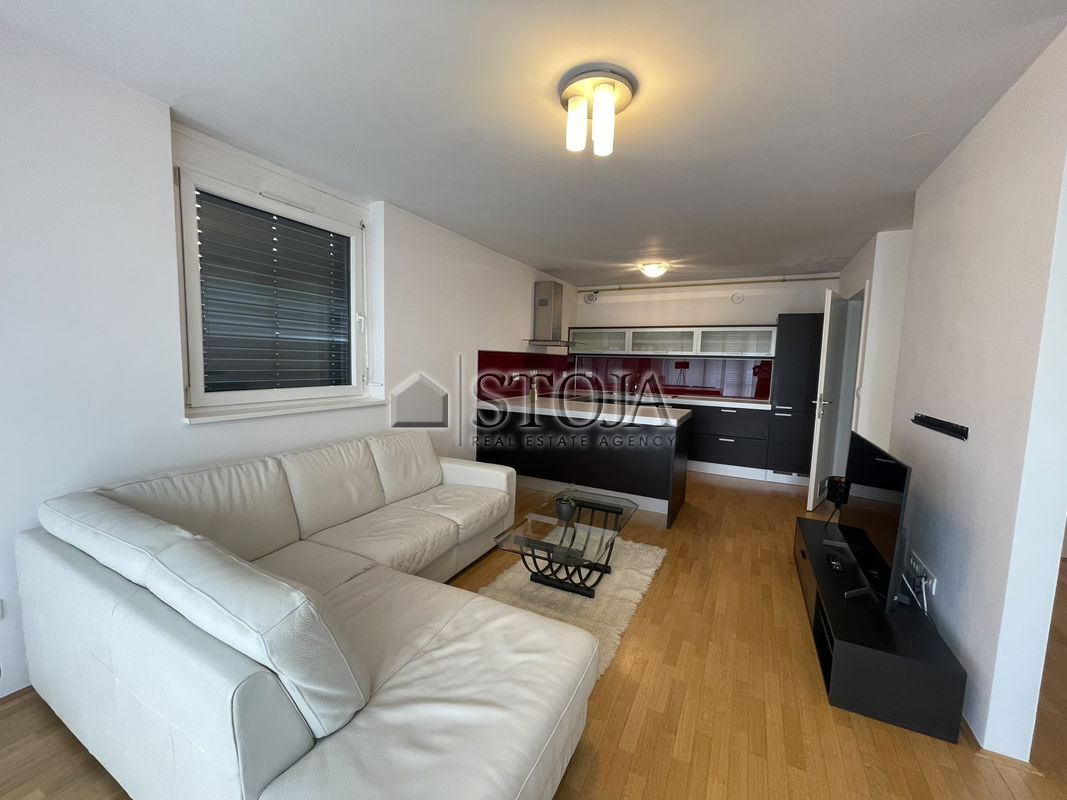 Location: Ljubljana City, Bežigrad, Bežigrad