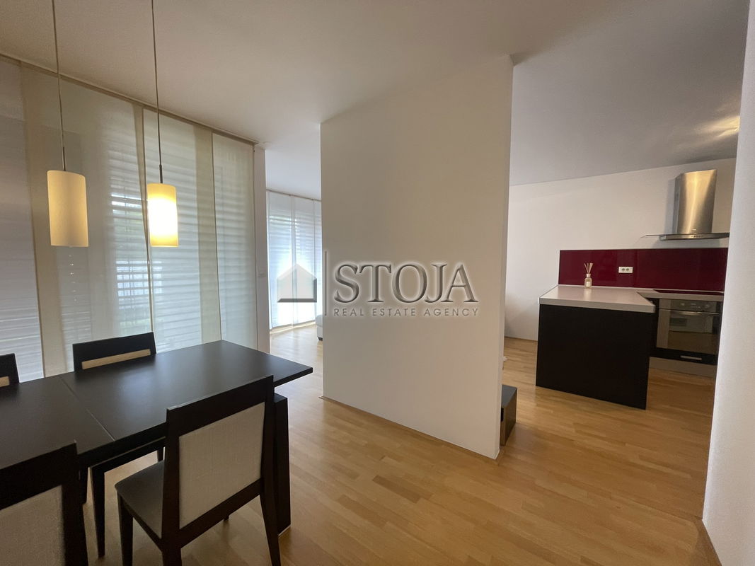 Location: Ljubljana City, Bežigrad, Bežigrad