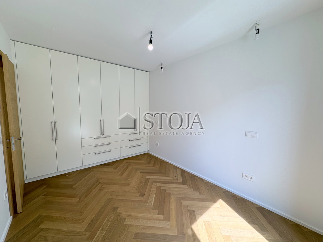 Lokacija: Ljubljana mesto, Šiška, Sp. Šiška
