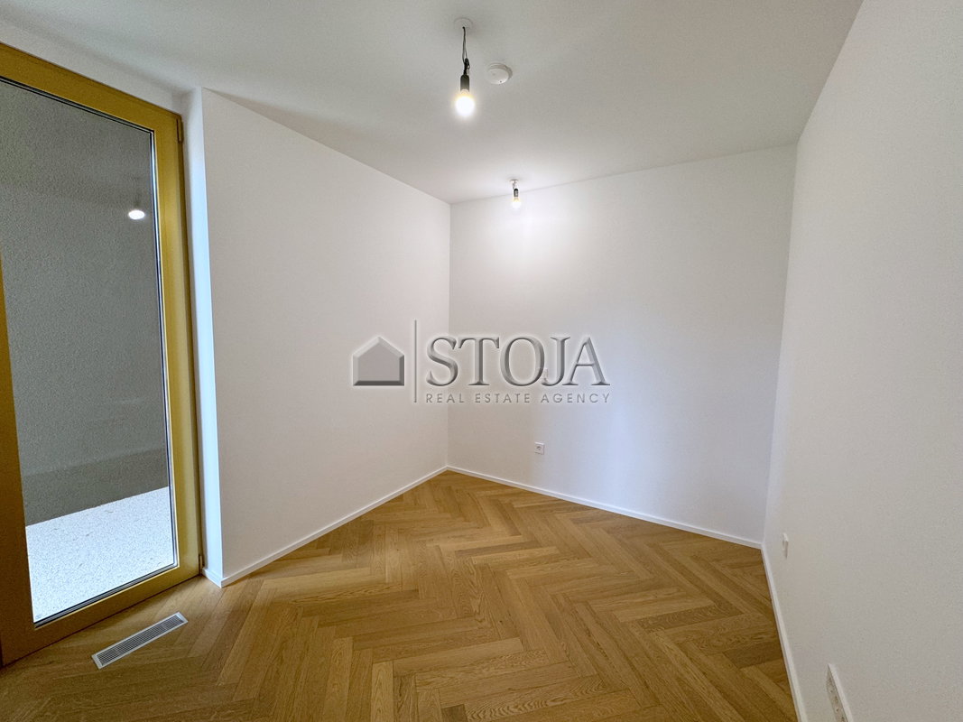 Lokacija: Ljubljana mesto, Šiška, Sp. Šiška