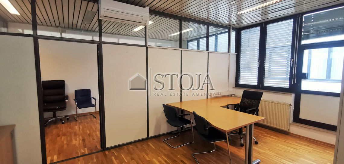 Lokacija: Ljubljana mesto, Šiška, Šiška