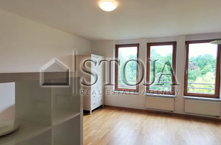 Lokacija: Ljubljana mesto, Šiška, Šiška