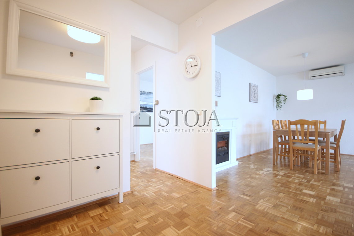 Location: Ljubljana mesto, Bežigrad, Črnuče