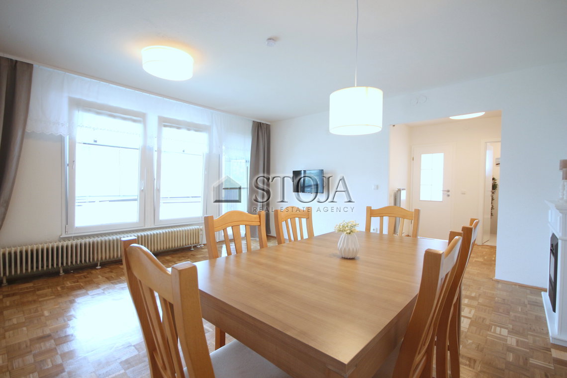 Location: Ljubljana mesto, Bežigrad, Črnuče