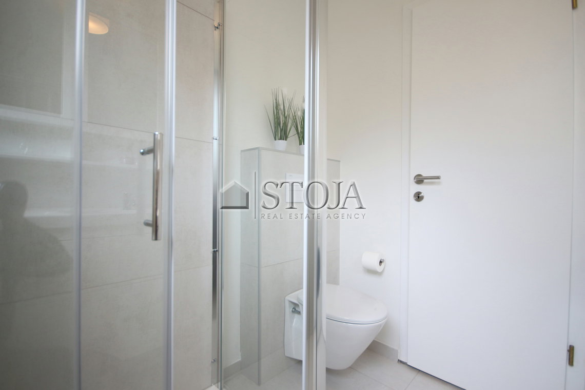 Location: Ljubljana mesto, Bežigrad, Črnuče