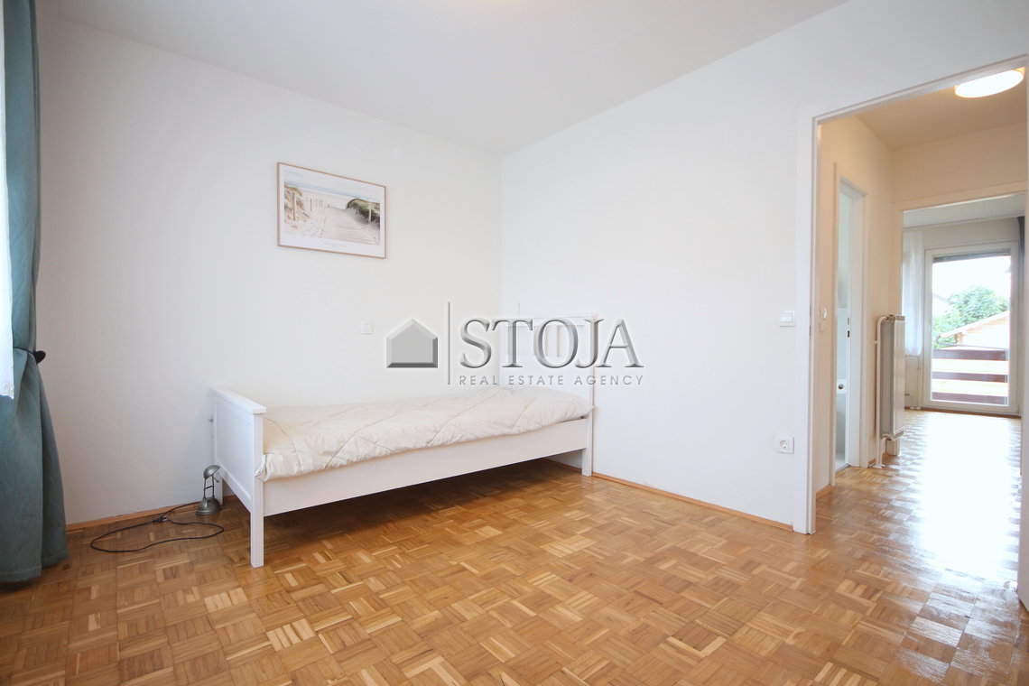 Location: Ljubljana mesto, Bežigrad, Črnuče