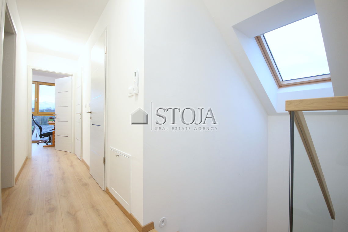 Lokacija: Ljubljana okolica, Medvode, Vaše