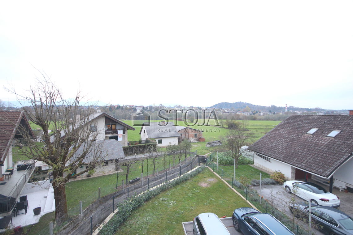 Lokacija: Ljubljana okolica, Medvode, Vaše