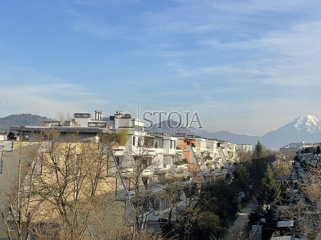 Lokacija: Ljubljana mesto, Šiška, Koseze