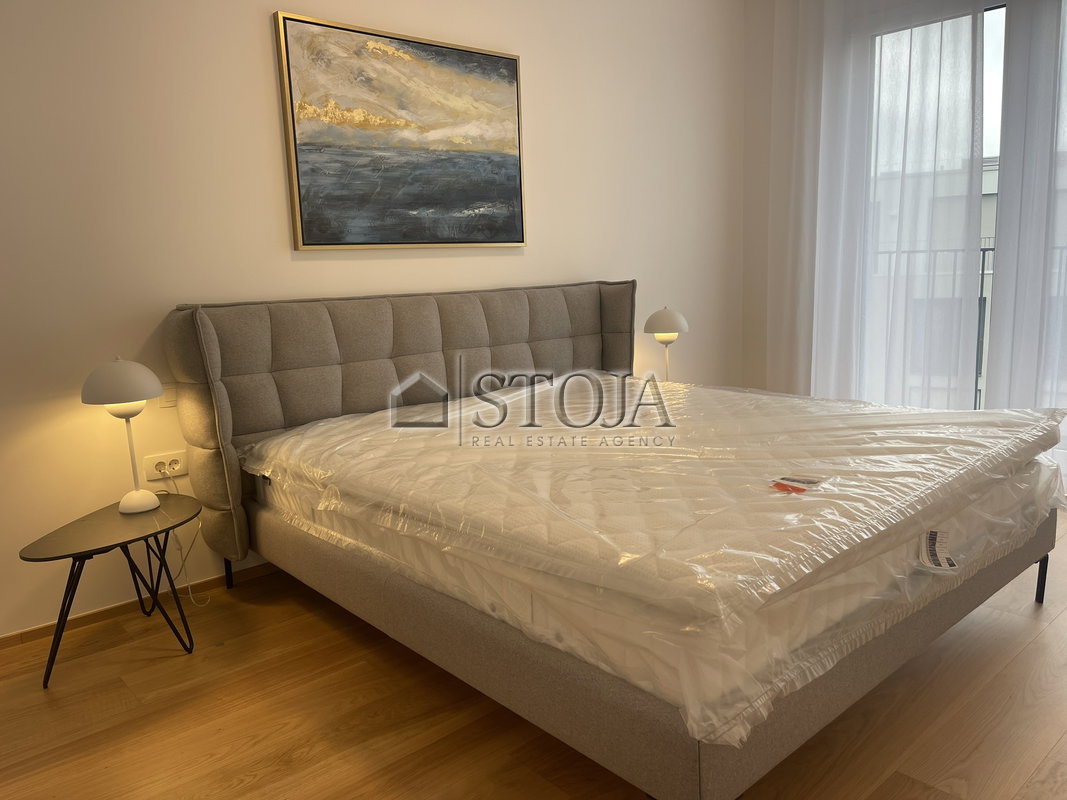 Lokacija: Ljubljana mesto, Šiška, Koseze