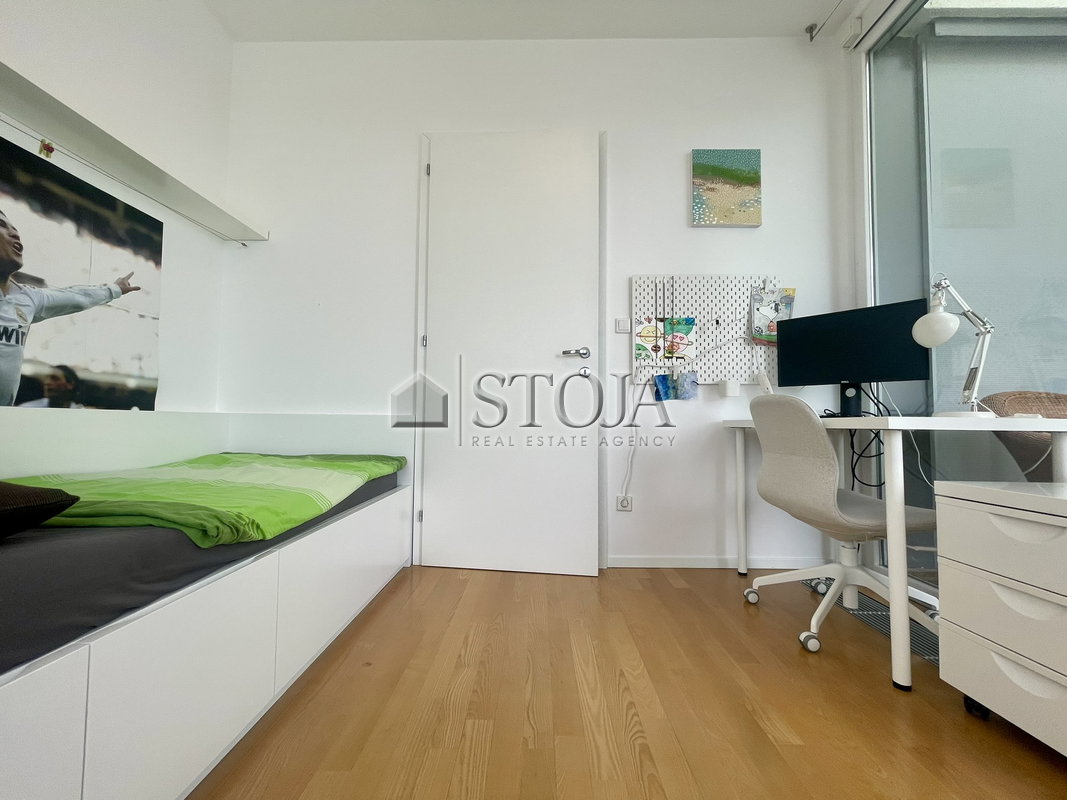 Location: Ljubljana mesto, Šiška, Šiška