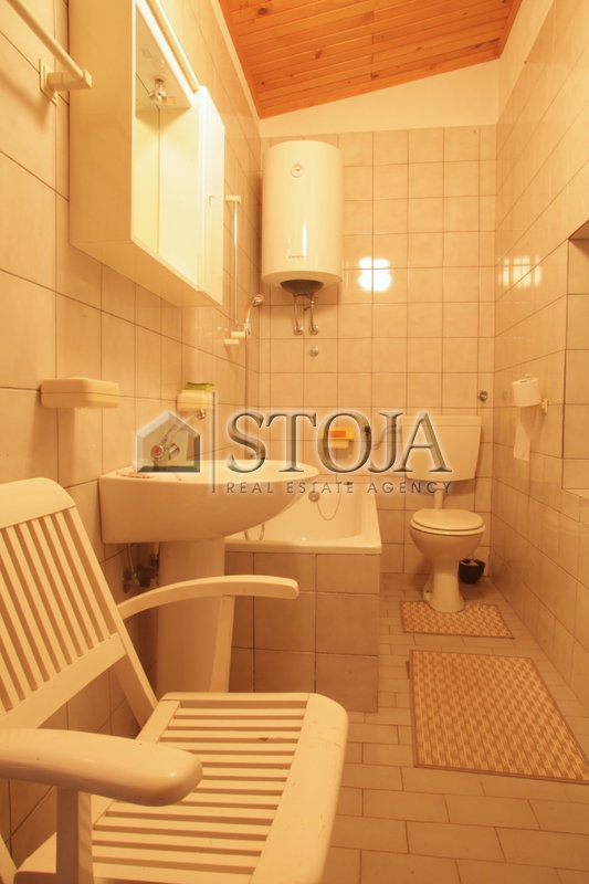 Lokacija: Obalno - kraška, Koper, Sveti Anton