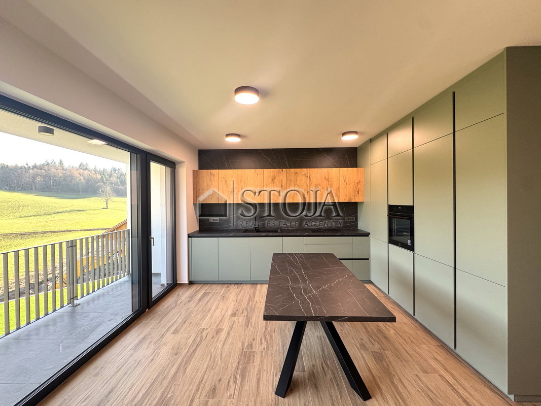 Location: Ljubljana okolica, Ivančna Gorica, Ivančna Gorica