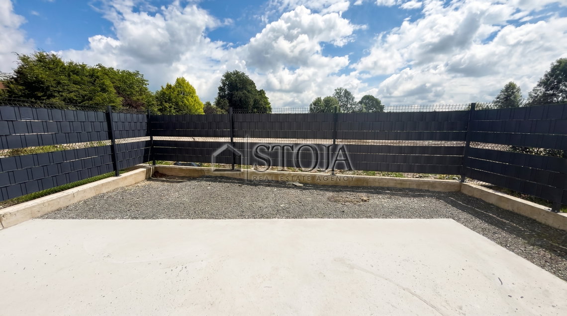 Location: Ljubljana mesto, Šiška, Tacen