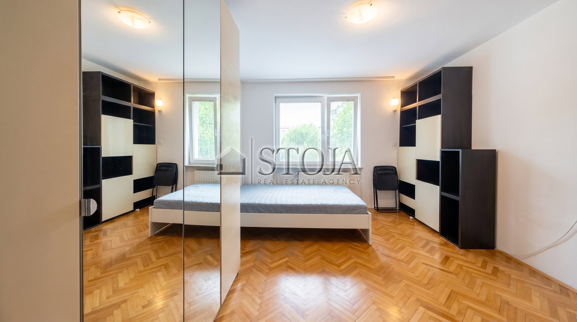 Location: Ljubljana mesto, Bežigrad, Bežigrad