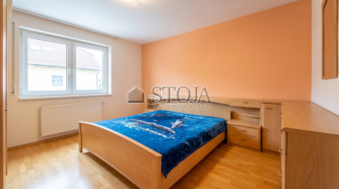 Lokacija: Ljubljana mesto, Moste-Polje