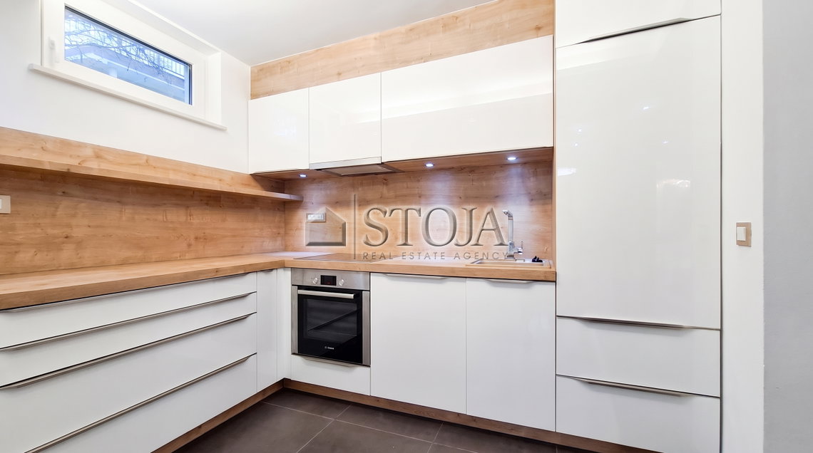 Lokacija: Ljubljana mesto, Vič-Rudnik, Galjevica