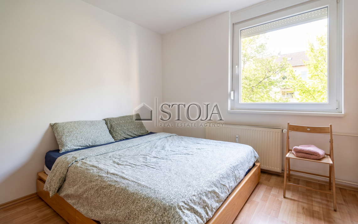 Location: Ljubljana mesto, Vič-Rudnik, Kolezija