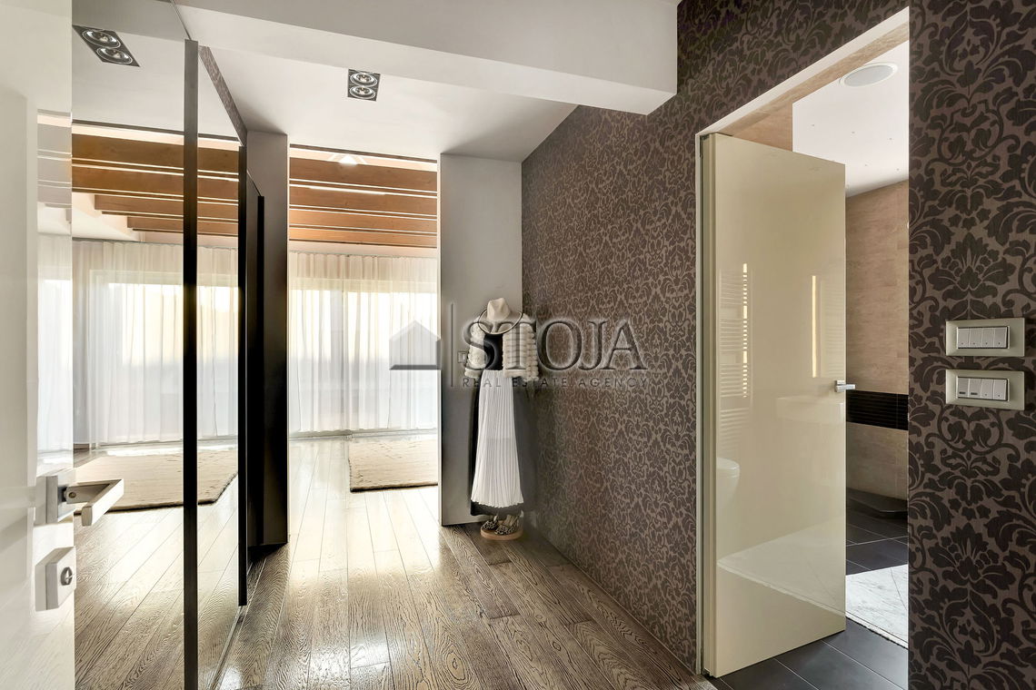 Lokacija: Ljubljana okolica, Medvode, Smlednik