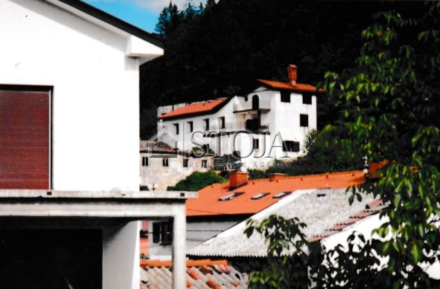 Location: Coastal-Karst, Divača, Senožeče