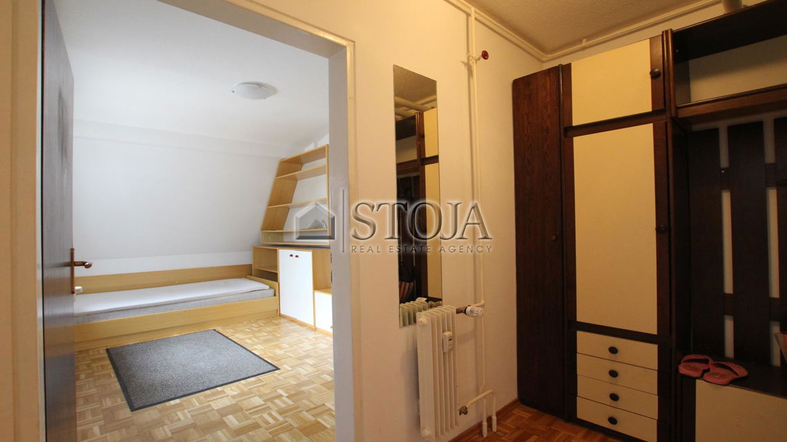 Lokacija: Ljubljana mesto, Bežigrad, Črnuče