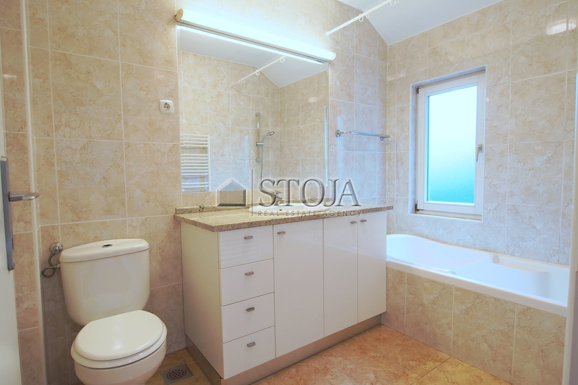 Location: Ljubljana okolica, Dobrova - Polhov Gradec, Dobrova