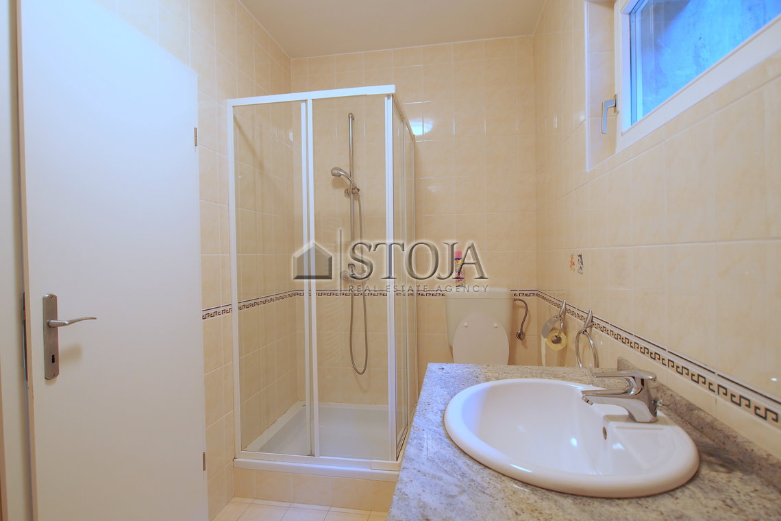 Location: Ljubljana okolica, Dobrova - Polhov Gradec, Dobrova