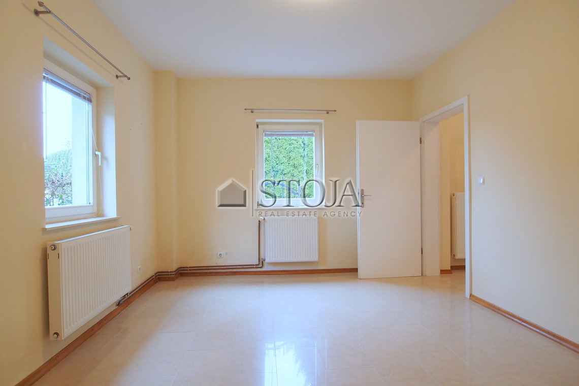 Location: Ljubljana okolica, Dobrova - Polhov Gradec, Dobrova