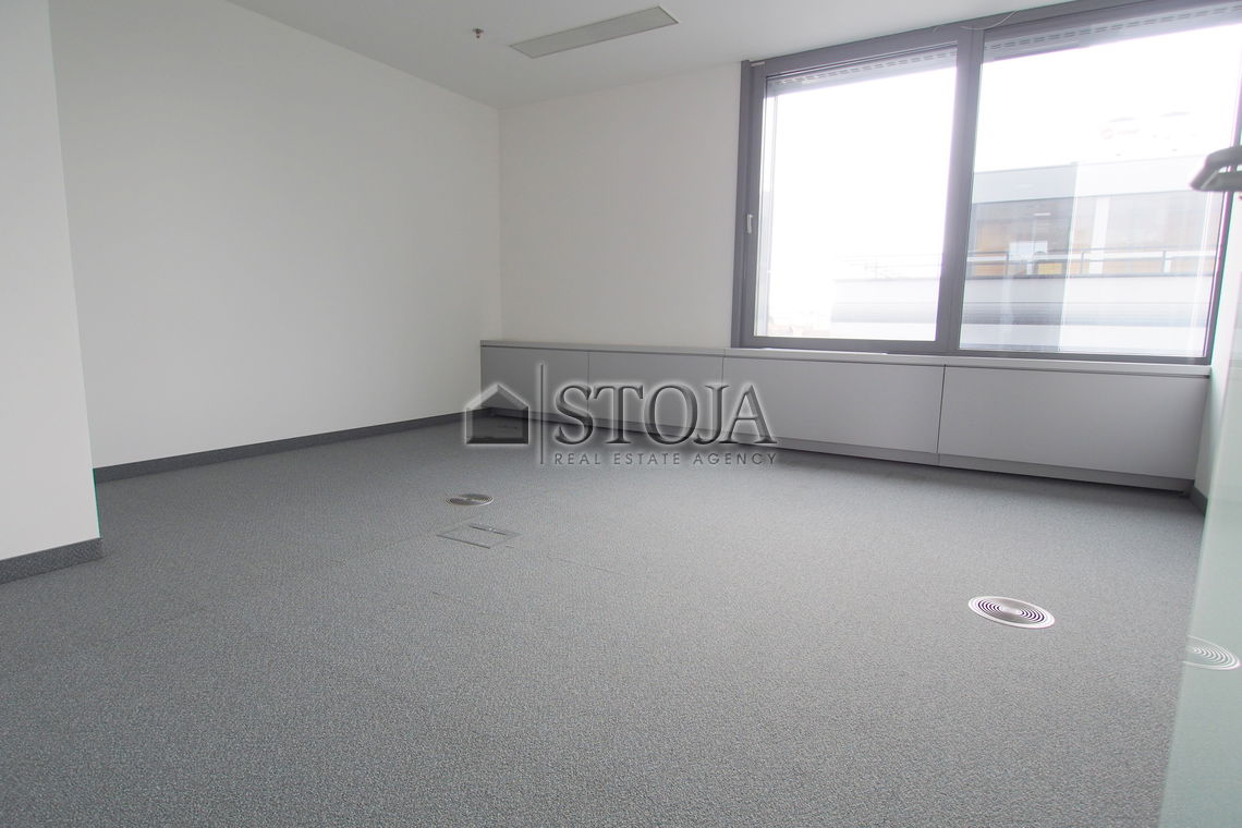 Lokacija: Ljubljana mesto, Bežigrad, Brinje