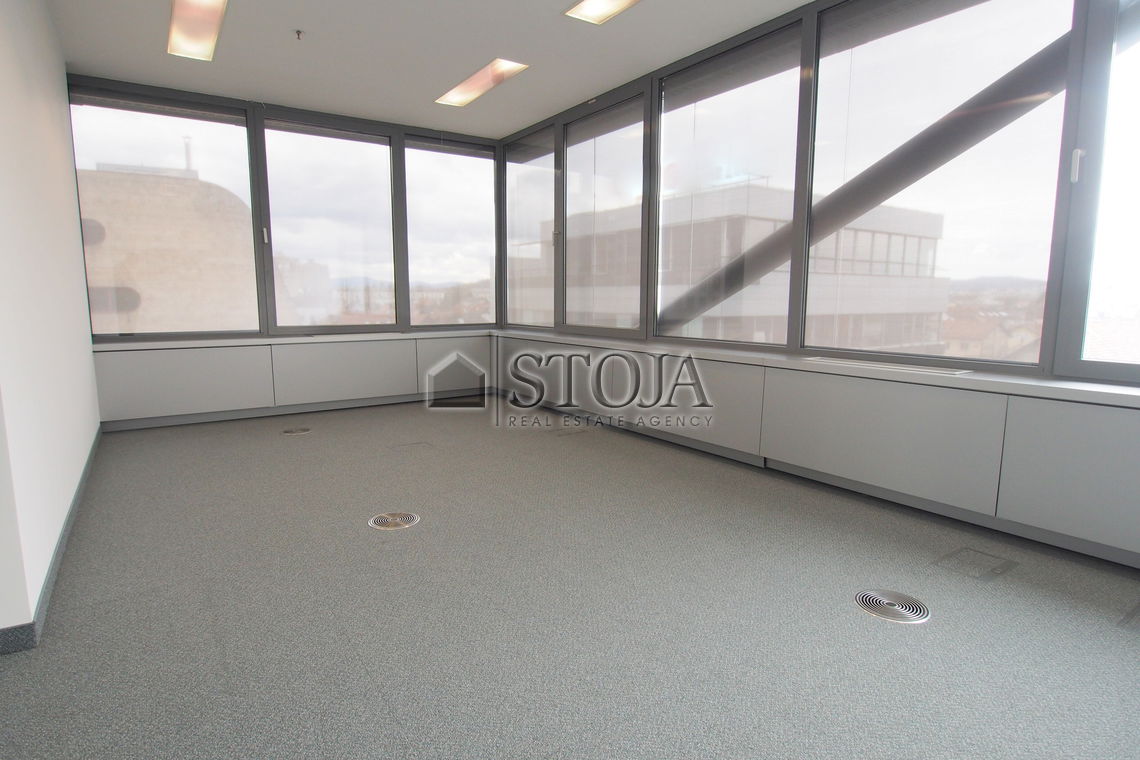 Lokacija: Ljubljana mesto, Bežigrad, Brinje