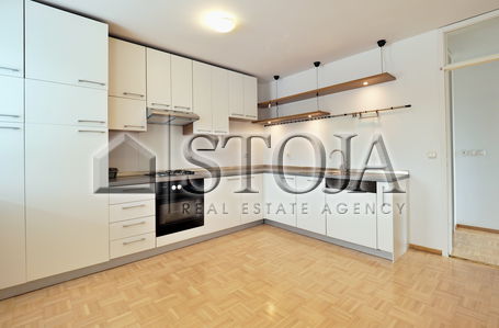 Lokacija: Ljubljana mesto, Šiška, Vižmarje