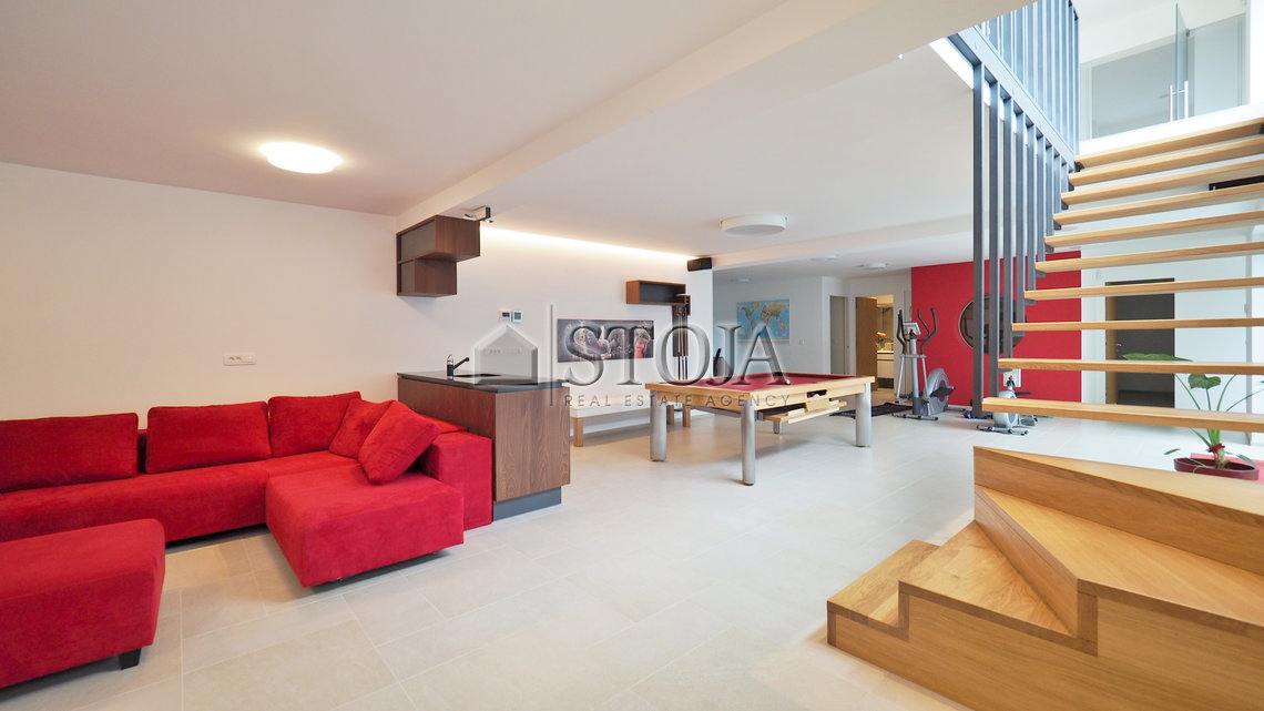 Lokacija: Ljubljana okolica, Domžale