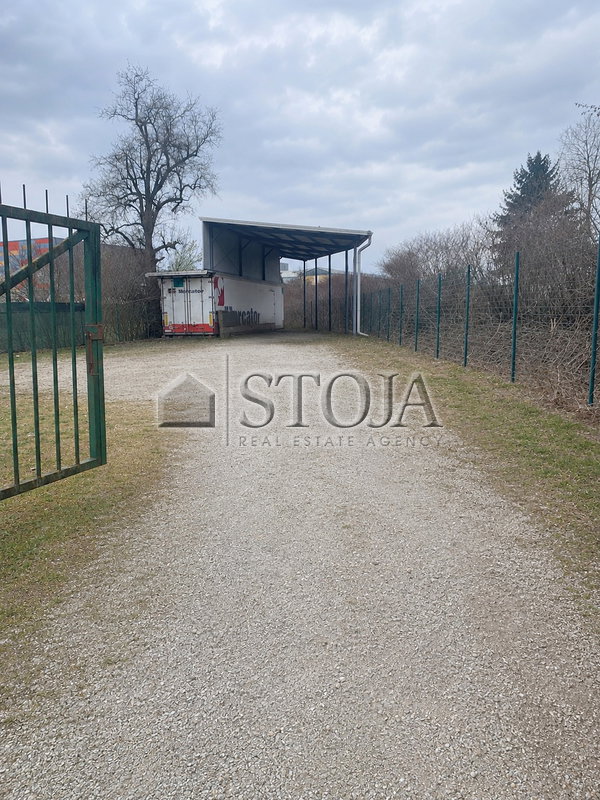 Lokacija: Ljubljana mesto, Bežigrad, Črnuče